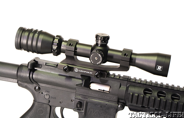 Smith & Wesson M&P15-22 AR scope gun review