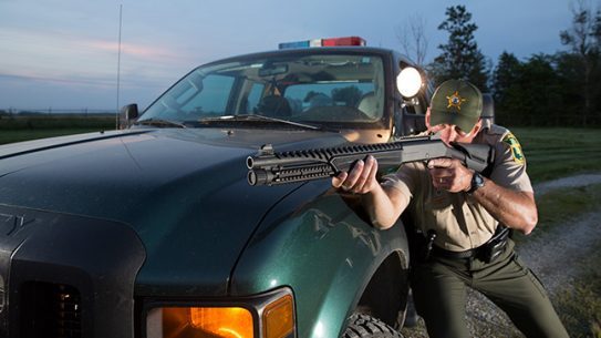 Top Shotguns 2014 SPECIAL WEAPONS FOR MILITARY & POLICE lead