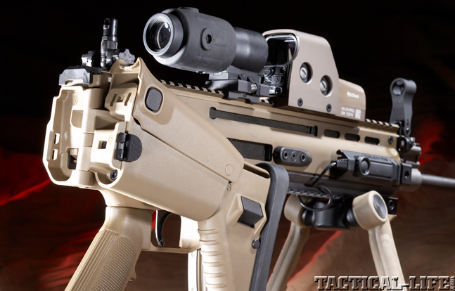 Top 30 Rifles TACTICAL WEAPONS 2014 FFN SCARs MK16