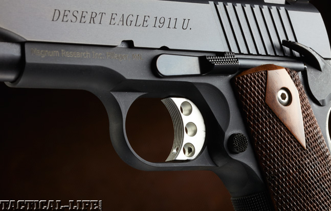 Combat Handguns top 1911 2015 MAGNUM RESEARCH DESERT EAGLE 1911U trigger