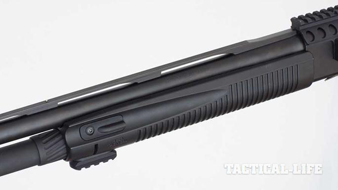 Mesa Tactical Mohawk Forend Remington R12/Versa Max Shotgun mount