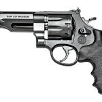 Smith & Wesson Revolvers 2016 M&P R8