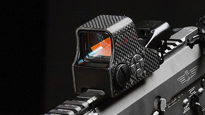sightmark Ultra Shot M-Spec FMS Carbon Fiber Reflex Sight closeup