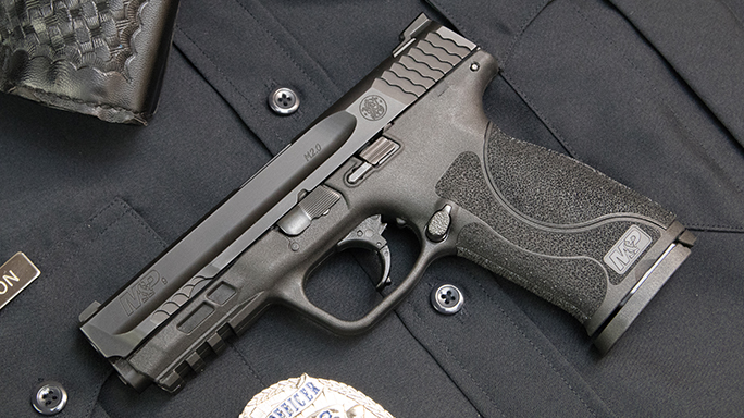 Police Handgun Sidearms Smith & Wesson M&P 2.0 left