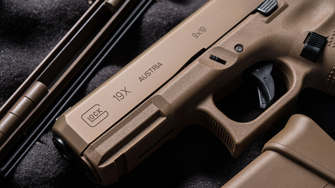 Glock 19X pistol release logo