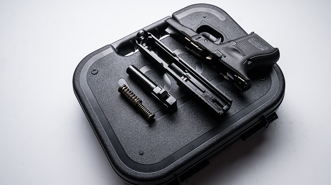 Glock 26 Gen5 Subcompact pistol release apart