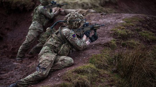 british army SA80A3 rifle shooting