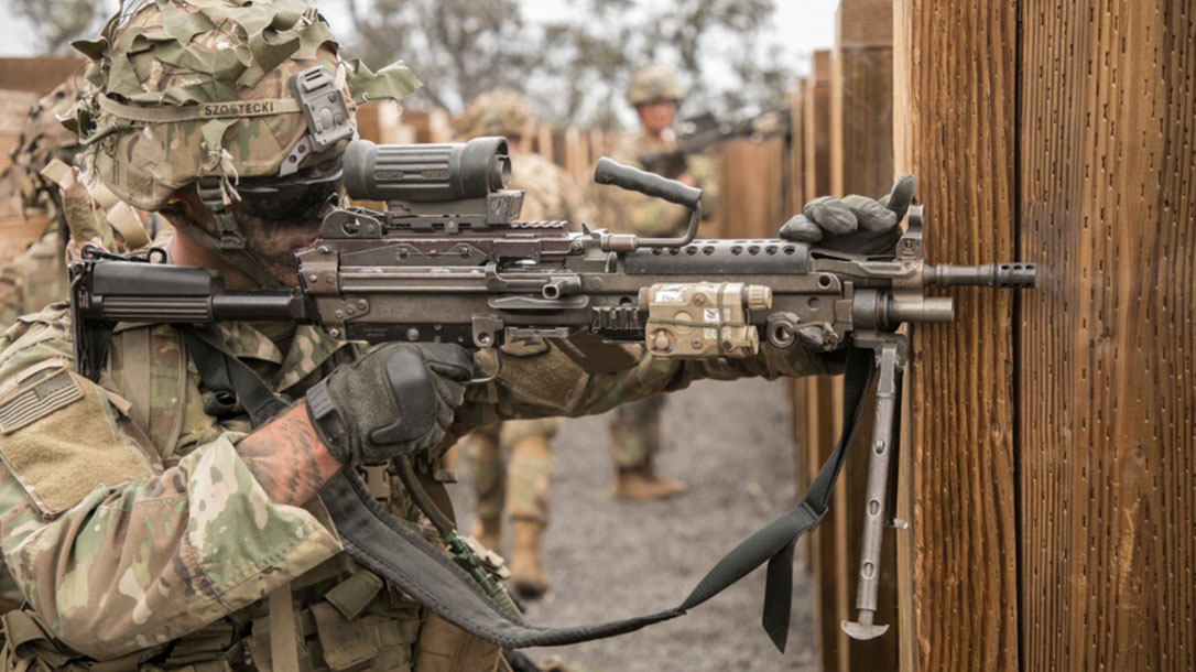 <em>The SIG LMG-6.8 offers huge improvements over the M249 (U.S. Army)</em>