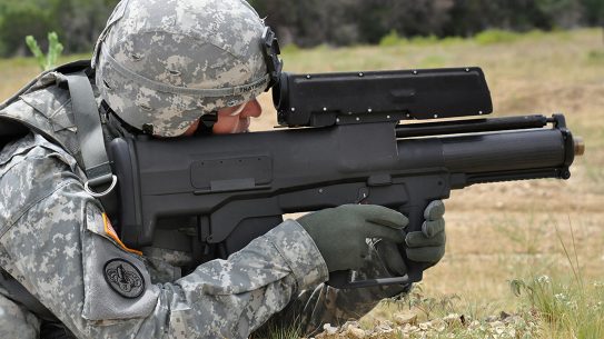 army xm25 weapon shoulder fire