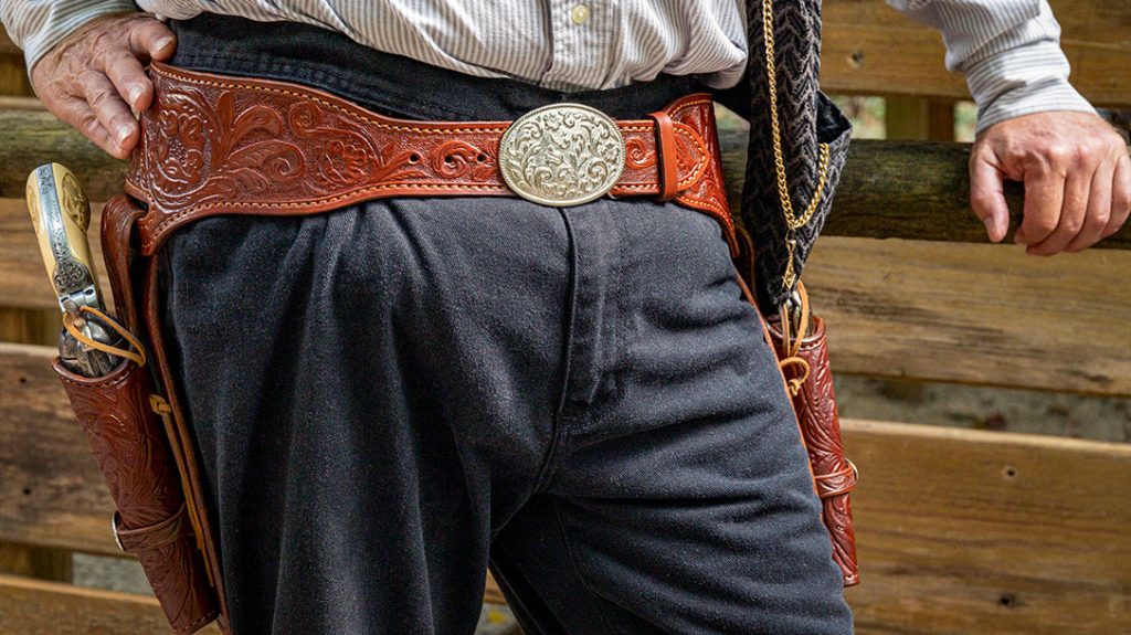 Buscadero rigs were rare in the Old West, but became popular in movies during the 1920s. The low-hanging holsters allowed a fast draw and were attached to the belt by slots.